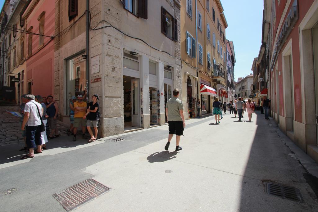Top Center Rooms & Studio Pula Exterior foto