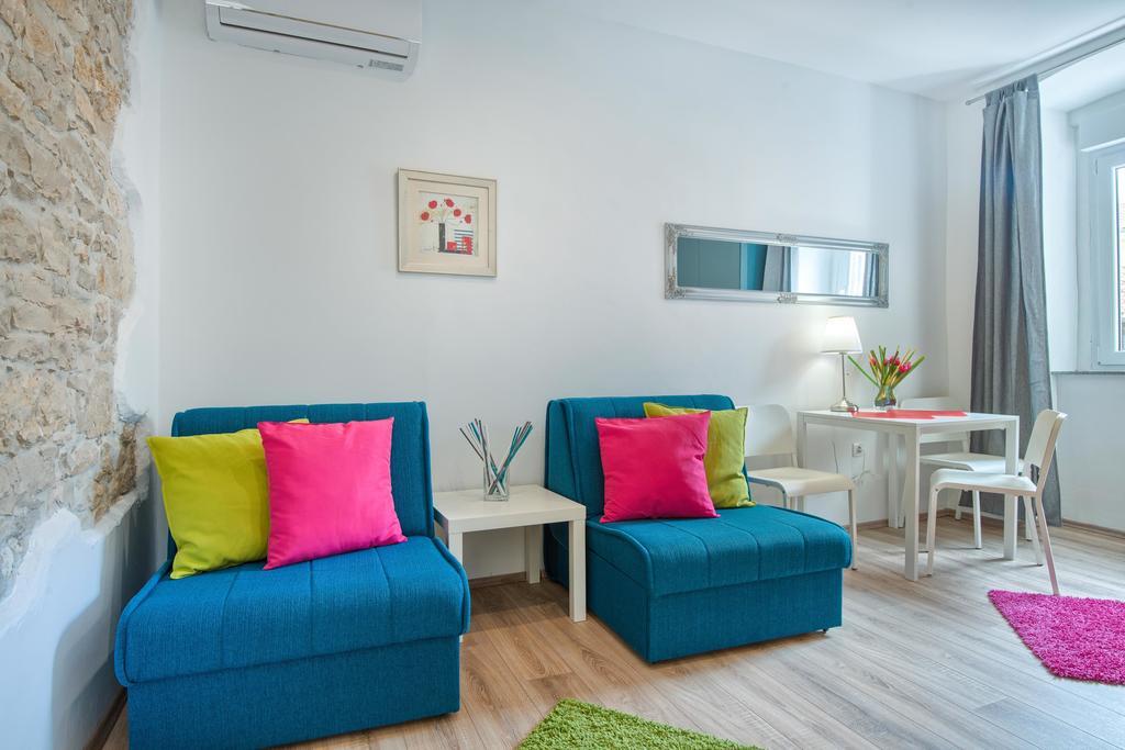 Top Center Rooms & Studio Pula Exterior foto